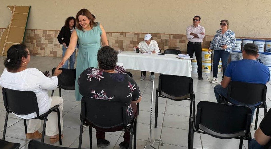 ENTREGA DE MATERIAL DEL PROGRAMA COVES