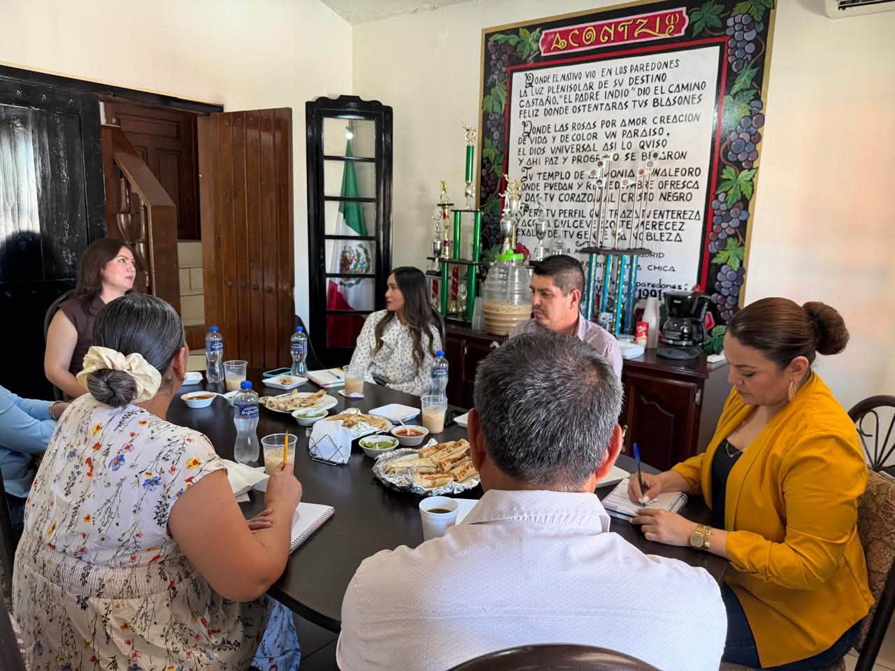 REUNIÓN DE LA ALCALDESA CON DIRECTORES DE INSTITUCIONES EDUCATIVAS